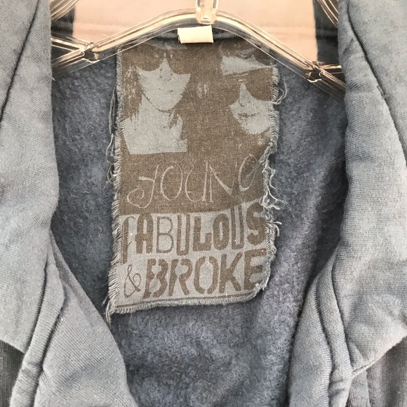 Young fabulous and broke sleeveless top - Picture 11 of 14